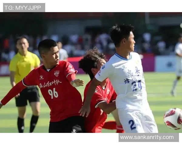 中国足球赛事直播全攻略精彩瞬间不容错过尽享激情与荣耀 中国足球赛事直播全攻略精彩瞬间不容错过尽享激情与荣耀