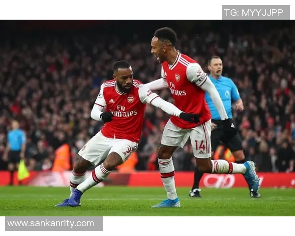 克鲁塞罗的辉煌历史与未来展望:巴西足球的传奇之路 克鲁塞罗的辉煌历史与未来展望:巴西足球的传奇之路