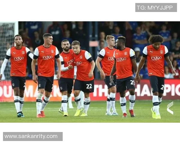 诺丁汉森林对阵卢顿精彩直播全程回顾与赛后分析 诺丁汉森林对阵卢顿精彩直播全程回顾与赛后分析